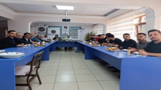 Kütahya Birlik Vakfından öğrencilerle istişare toplantısı