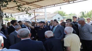 Kütahya Valisi Işından, Şaphanedeki yangın bölgesinde inceleme