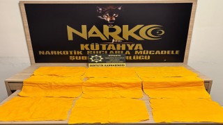 Kütahyada 58 bin içimlik bonzai ele geçirildi: 2 şüpheli tutuklandı