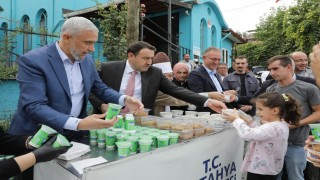 Kütahyada geleneksel ahilik pilavı ikramı