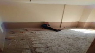 Madde bağımlılarının kullandığı bina kapatıldı