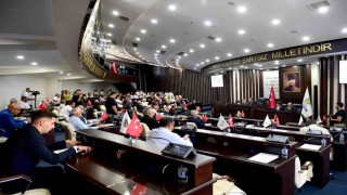 Malatya Belediyesinden öğrencilere 1 aylık ücretsiz abonman ve destek çantası