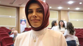 Malatya Eczacı Odasında Ebru Sönmez yeniden başkan seçildi