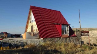 Malatyada bin 600 rakımdaki bungalov evi görenler bir daha bakıyor