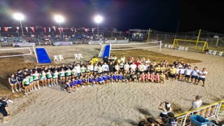 Manavgat Belediyesi Plaj Voleybolu Halk Turnuvası başladı