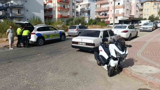Manavgatta motorlu bisiklet ile otomobil çarpıştı: 1 yaralı