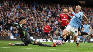 Manchester derbisinde kazanan City