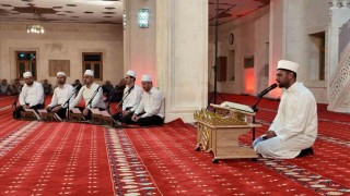 Mardinde Mevlid Kandilinde camiler doldu taştı