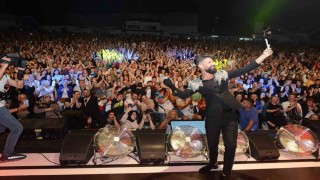 Mehmet Çevikten ücretsiz konser