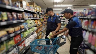 Melikgazi zabıtası market ve fırınlarda denetim yaptı