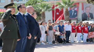 Menemenin kurtuluşunun 103. yıl dönümünü törenle kutlandı