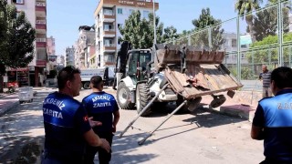 Mersinde hurda ve çöp yığan vatandaşa ceza