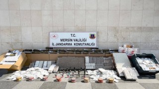 Mersinde kaçak makaron operasyonu: 2 gözaltı