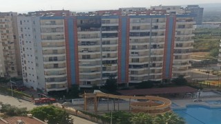 Mersinde tatil sitesinde yangın