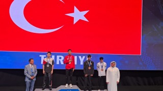 Mert Güney Dünya Şampiyonu oldu