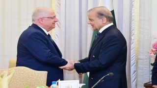 Milli Savunma Bakanı Güler, Pakistan Başbakanı Şerif ile görüştü