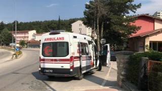 Minibüs ile motosiklet çarpıştı, 1 yaralı