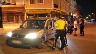 Modifiye ve abartı egzoz denetiminde 5 araç trafikten men edildi