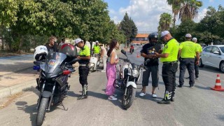 Motosiklet sürücülerine 1 buçuk saatte 456 bin TL ceza kesildi