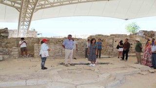 MSKÜ Rektörü Kaçar Kadıkalesi (Anaia) kazı alanında incelemelerde bulundu