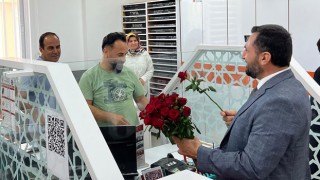 Müftülükten Mevlid-i Nebi Haftası’nda Gül ve Kitap Hediyesi