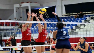 Muratpaşa, dostluk turnuvasına ev sahipliği yaptı