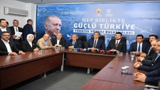 Mustafa Demir: Biz AK Parti olarak eser siyaseti yaparız, CHP hasar siyaseti yapar