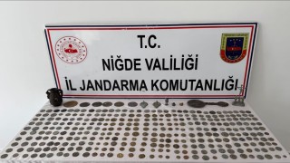 Niğde otogarında 334 parça tarihi eser ele geçirildi