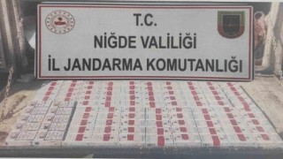 Niğdede yol kontrolünde 370 paket kaçak sigara ele geçirildi