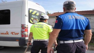 Öğrencilerin güvenli seyahat etmesi için zabıta ve polis teyakkuza geçti