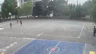 Okul müdüründen hayat kurtaran müdahale