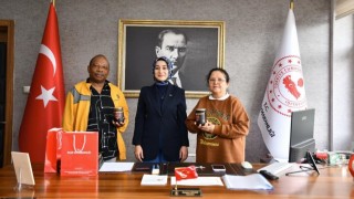 Olur Kaymakamı Semanur Kalkana Afrikadan anlamlı ziyaret