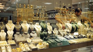 Ons ve Gram Altın Rekor Kırmaya Devam Ediyor