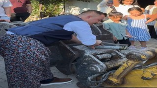 Operatör damada, eziyet olsun diye iş makinasını yağlattılar