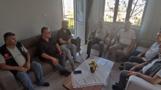 Orman Bölge Müdürü Köle, Buldan yangınıyla mücadele ederken yaralanan personeli ziyaret etti