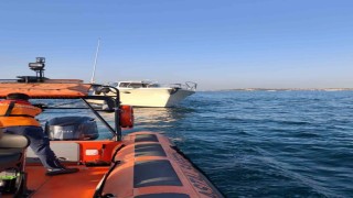 Ortaköyde makine arazı nedeniyle sürüklenen tekne kurtarıldı