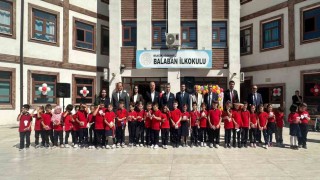 Osmaneli Kaymakamı Kılıç, öğrencilerle bir araya geldi