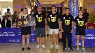 Osmaniye’de Ödüllü Masa Tenisi Turnuvası Sona Erdi