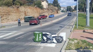 Otomobil ile motosiklet çarpıştı: 1 yaralı