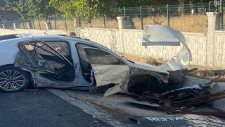 Otomobil ile tanker çarpıştı: 2 yaralı