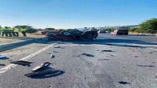 Otomobilin çarptığı traktör sürücüsü hayatını kaybetti