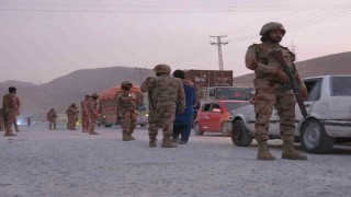 Pakistanda çatışma: 12 asker hayatını kaybetti, 13 terörist öldürüldü