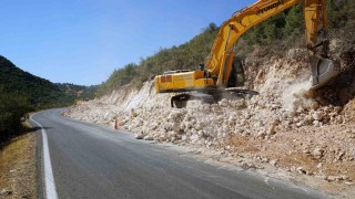 Pazarcıkta yol çalışması