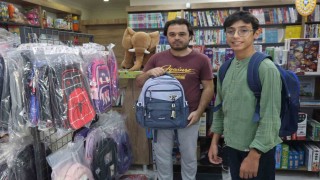 Pazartesi başlayacak yeni eğitim-öğretim yılı öncesi alışveriş yoğunluğu