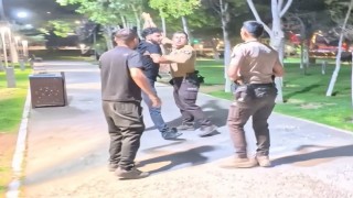 Polis ve bekçilerin alkollü şahıslarla imtihanı karakolda bitti