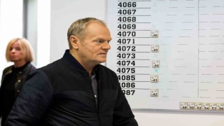 Polonya Başbakanı Tuskun şahsi aracı çalındı