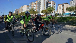 Renkli Pedallar sağlıklı bir çevre için çevrildi