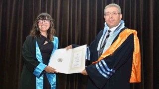 Sağlık Bilimleri ve Fen Bilimleri Enstitülerinde mezuniyet heyecanı