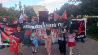 Sağlık çalışanları Gazze için yürüdü