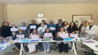 Sağlık çalışanlarına yönelik eğitimler devam ediyor